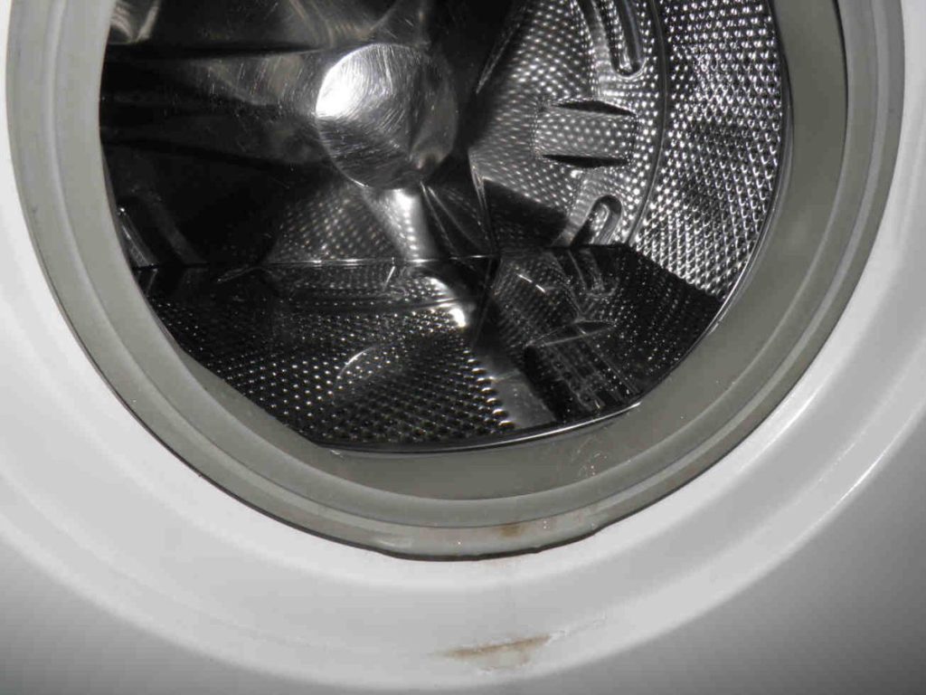 علت افزایش سطح آب و خطای FE لباسشویی ال جی